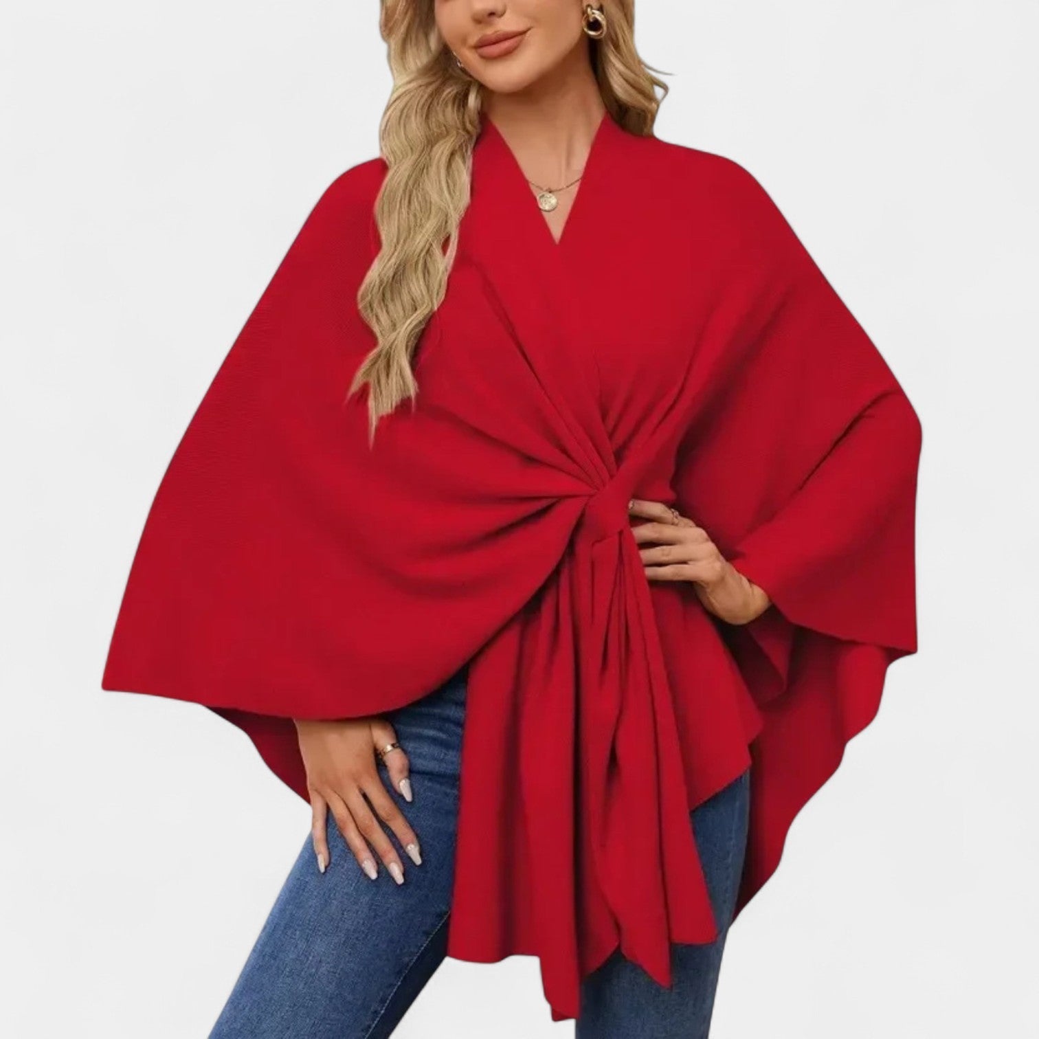 Daniela – Eleganten padajoči pončo z vozlom 