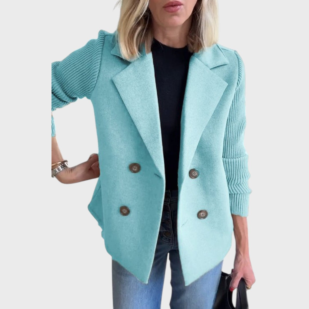 Emma - Eleganten blazer s pletenicami na rokavih